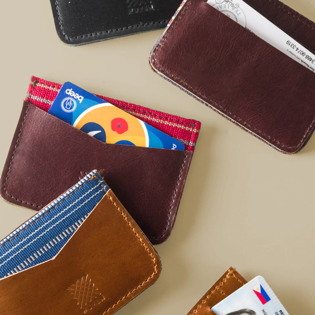 Kalinga (White) Leather Card Holder - Image 7